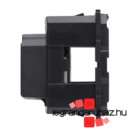 Legrand Céliane 2P+F földelt csatlakozóaljzat biztonsági zsaluval, csavaros, Legrand 067161