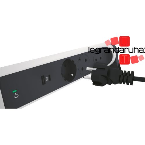 Legrand Elosztósor Premium 3x2P+F, túlfeszültség-védelemmel, USB-A + USB-C, 1,5 m vezetékkel, fehér/fekete, Legrand 694508