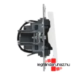 Legrand Suno egypólusú kapcsoló jelzőfénnyel 10 AX fehér, Legrand 721111