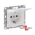 Legrand Suno 2P+F csatlakozóaljzat csapófedéllel IP21, fehér, Legrand 721127
