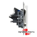 Legrand Suno 1xRJ45 Cat. 6 UTP csatlakozóaljzat fehér, Legrand 721152