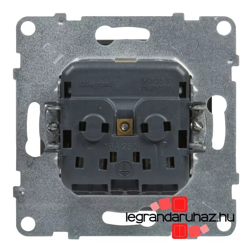 Legrand Suno 2P+F csatlakozóaljzat csapófedéllel IP21, alumínium, Legrand 721327