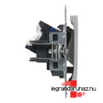 Legrand Suno 1xRJ45 Cat. 6 UTP csatlakozóaljzat alumínium, Legrand 721352