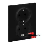 Legrand Suno 2x2P+F csatlakozóaljzat biztonsági zsaluval, egybeépített burkolattal, rugós fekete, Legrand 721426