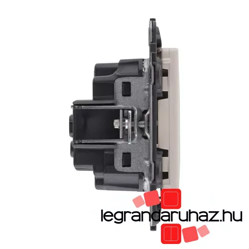 Legrand Valena Life 2P+F csatlakozóaljzat biztonsági zsalu nélkül, rugós vezetékbekötéssel elefántcsont, Legrand 753221
