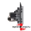   Legrand Valena Life 1xRJ45 Cat. 6A STP csatlakozóaljzat alumínium, Legrand 753348