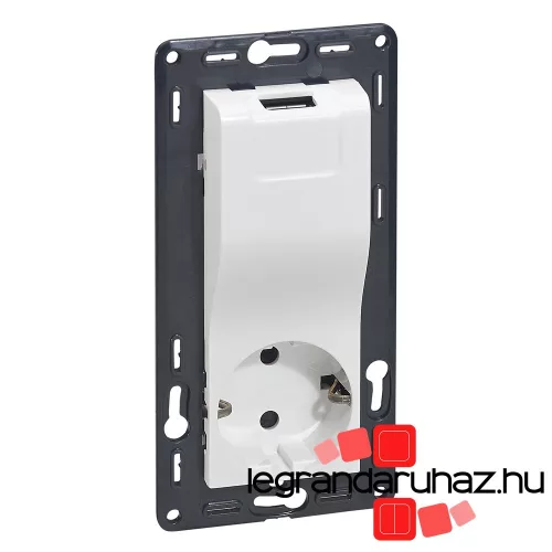 Legrand Niloé 2P+F / USB kombinált csatlakozóaljzat, fehér, Legrand 764530