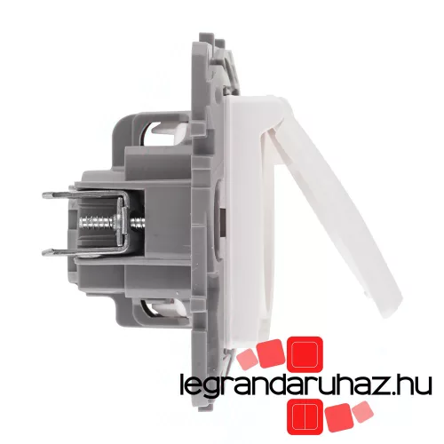 Legrand Niloé 2P+F aljzat csapófedeles biztonsági zsaluval, fehér, Legrand 764532