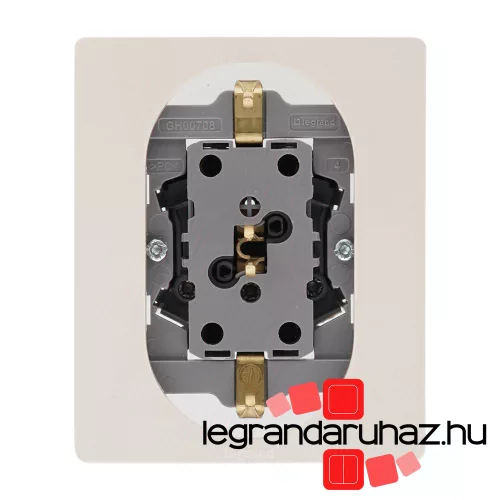 Legrand Niloé 2X2P+F aljzat körömmel bézs biztonsági zsaluval, Legrand 764644