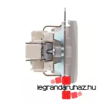 Legrand Valena 2P+F csatlakozóaljzat biztonsági zsaluval alumínium, Legrand 770121