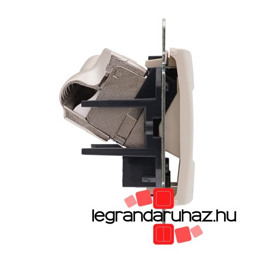 Legrand Valena RJ45 informatikai csatlakozóaljzat Cat.6A STP, elefántcsont, Legrand 774172