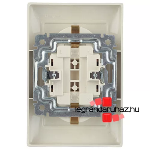 Legrand Valena 2X2P+F csatlakozóaljzat elefántcsont, Legrand 774370