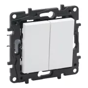   Legrand Niloé Step kettős váltókapcsoló, 10AX, fehér, IP44, Legrand  863108IP44