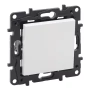   Legrand Niloé Step egypólusú nyomó, 6A, fehér, Legrand  863109