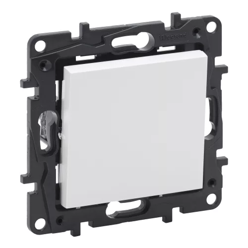 Legrand Niloé Step egypólusú nyomó, 6A, fehér, Legrand  863109