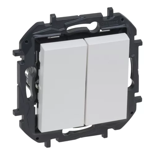 Legrand Niloé Step kettős nyomó, 6A, fehér, IP44, Legrand  863112BIP44