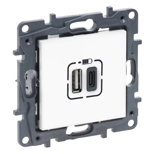 Legrand Niloé Step 2xUSB-A+C töltőaljzat 5V 3A 15W, fehér, Legrand  863140
