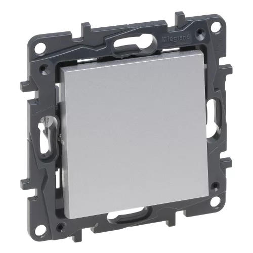 Legrand Niloé Step egypólusú nyomó, 6A, alumínium, Legrand  863309