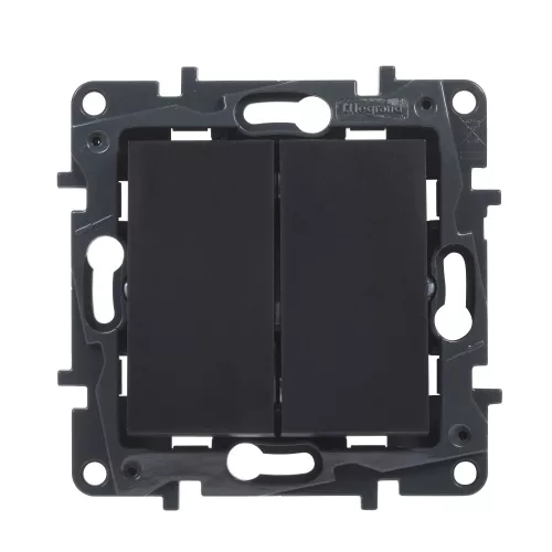 Legrand Niloé Step kettős váltókapcsoló, 10AX, fekete, Legrand  863508
