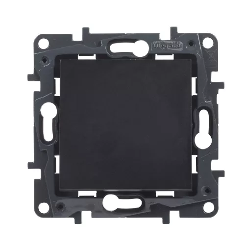 Legrand Niloé Step egypólusú nyomó, 6A, fekete, Legrand  863509