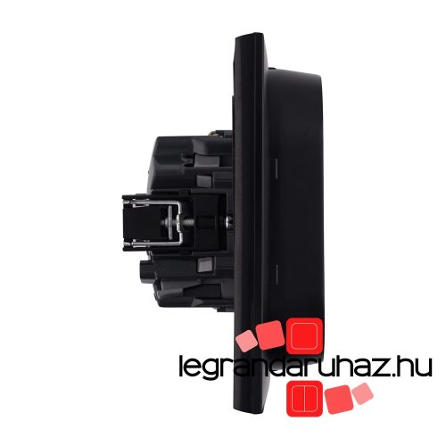 Legrand Niloé Step 2x2P+F csatlakozóaljzat (rugós), biztonsági zsaluval, fekete, Legrand  863522
