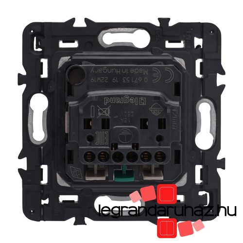 Legrand Céliane 2P+F csatlakozóaljzat biztonsági zsaluval, rugós, fehér CF067153-CS