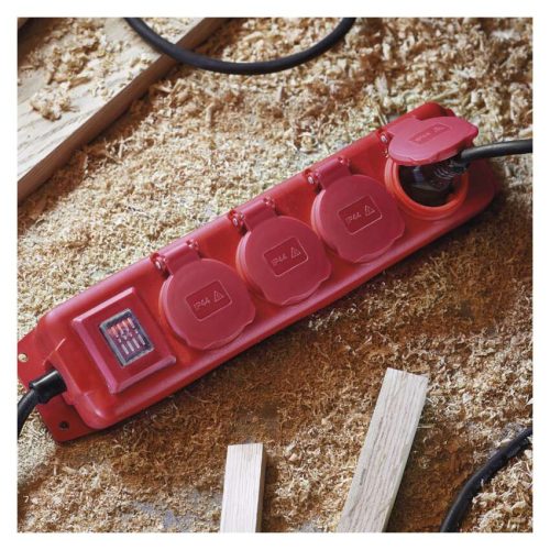 EMOS P14231, Hosszabbító 3 m / 4 aljzat / kapcsolós / fekete-piros / gumi-neoprén / 1,5 mm2