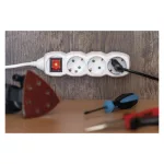 EMOS P1621, Hosszabbító 1,4 m  /  6 aljzat  /  fehér  /  PVC  /  1 mm2