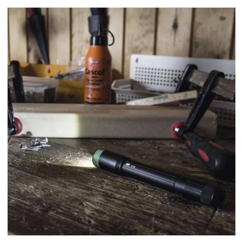 EMOS P8504, GP LED Zseblámpa C33 + 2× AA GP Ultra elem