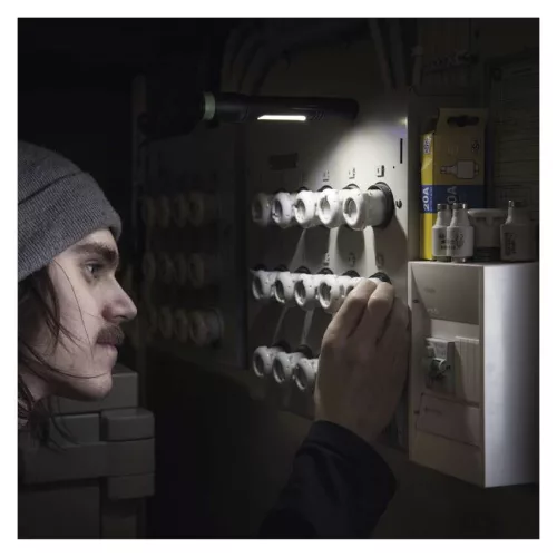 EMOS P8504, GP LED Zseblámpa C33 + 2× AA GP Ultra elem