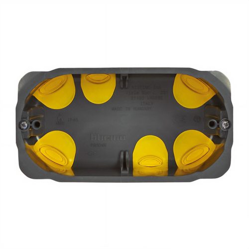 Sülly.doboz 4M 132,5x71x52mm gipszkarton