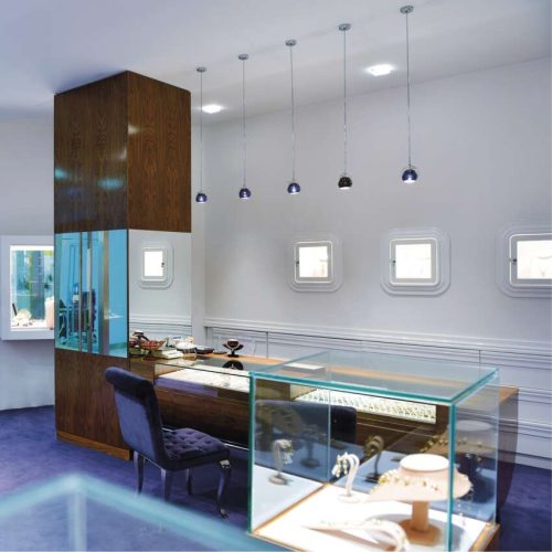 EMOS ZQ8E14, LED izzó Classic MR16 / GU10 / 3 W (32 W) / 345 lm / Hideg fehér