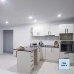 EMOS ZQ8E19, LED izzó Classic MR16 / GU10 / 3 W (32 W) / 345 lm / Hideg fehér